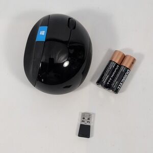 Microsoft Sculpt Ergonomic Mouse Model 1560 w/ Dongle and Batteries - Tested
